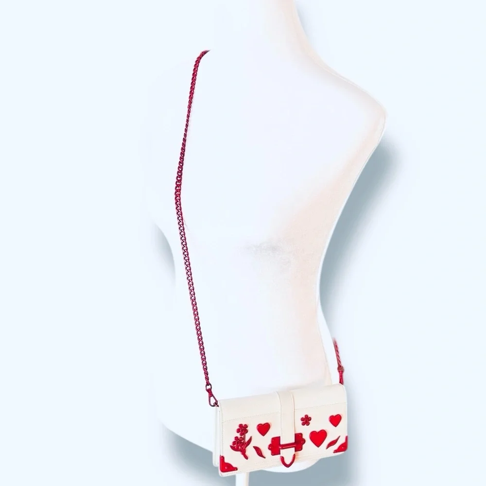 Prada Cahier Wallet On Chain Valentine Heart Applique White Saffiano Red